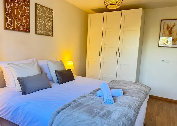 Dream Life In Paris By Dream Apartments